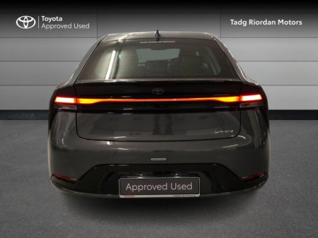 2025 Toyota Prius PLUG-IN HYBRID €43,950