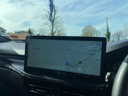 2025 Ford Focus - thumbnail 13