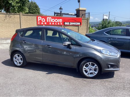 2017 Ford Fiesta * PETROL €10,950