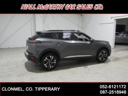 2023 Peugeot 2008 - thumbnail 6