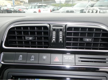 2015 Volkswagen Polo - thumbnail 26