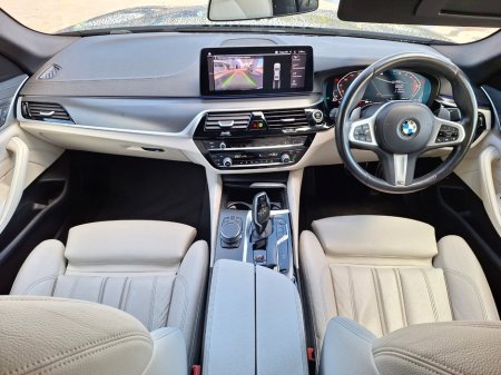 2023 BMW 5 Series - thumbnail 36