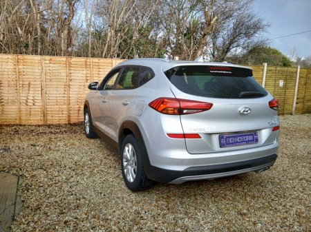 2019 Hyundai Tucson 1.6 SE NAV 115PS 5 SEATS €12,450 thumbnail