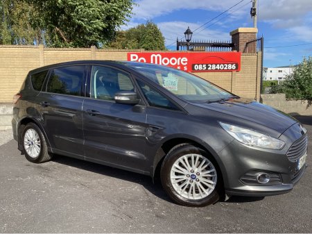 2017 Ford S-Max ** F.S.H * SAT NAV €17,950