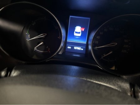 2023 Toyota C-HR HYBRID SOL 4DR AUTO €24,499 thumbnail