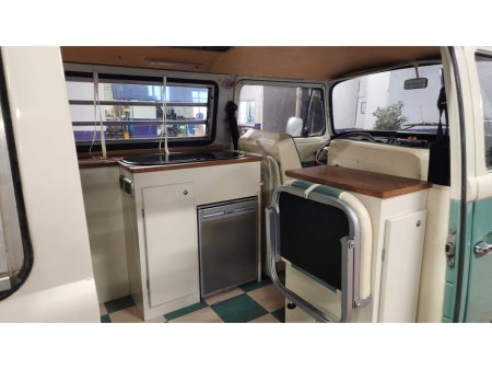 1971 Volkswagen T2 Campervan Westfalia thumbnail