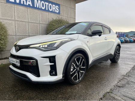 2019 Toyota C-HR GR SPORT AUTOMATIC HYBRID 1.8 PETROL //HALF LEATHER SEATS//ADAPTIVE CRUISE CONTROL//KEYLESS ENTRY//REVERSE CAMERA// €22,950 thumbnail