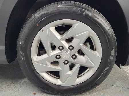 2024 Hyundai Kona 1.0 T-GDI Elegance Finance from €100 per week €27,975 thumbnail