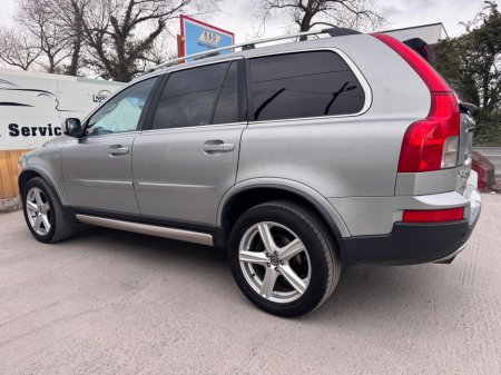 2011 Volvo XC90 - thumbnail 8