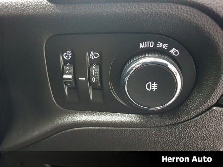 2022 Opel Grandland X SRi 1.2 130 €25,900 thumbnail