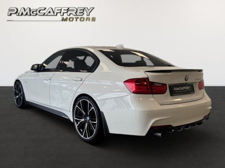 2017 BMW 3 Series - thumbnail 7