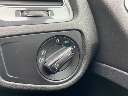 2019 Volkswagen Golf - thumbnail 26