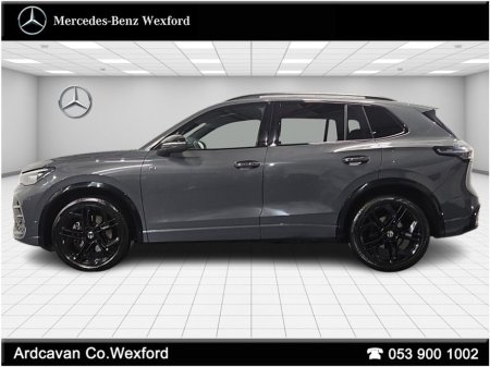 2025 Volkswagen Tiguan 2.0TDI R-Line 150BHP DSG €57,950 thumbnail