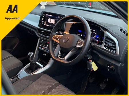 2023 Volkswagen T-Roc LIFE 2.0 TDI MANUAL 6SPEED FWD 116HP 5 €30,250