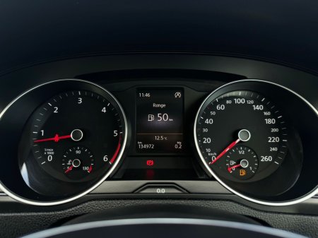 2016 Volkswagen Passat - thumbnail 24