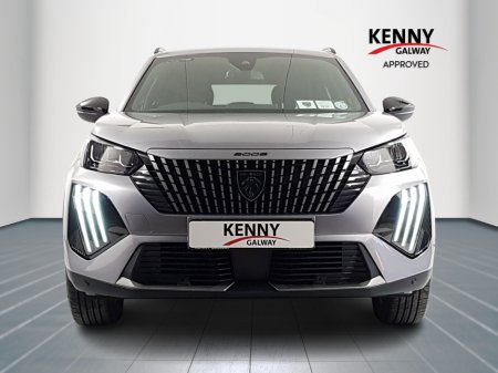 2024 Peugeot 2008 - view 2