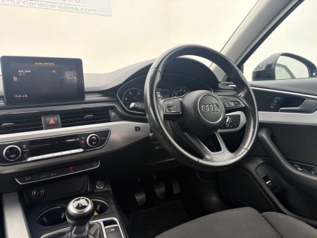 2017 Audi A4 - thumbnail 17