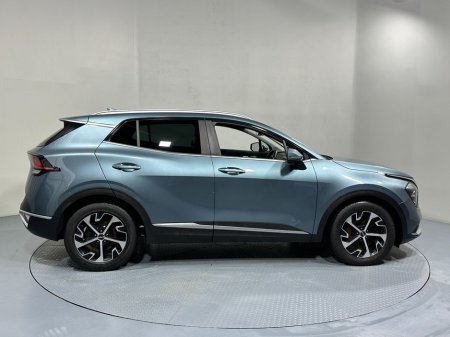 2023 Kia Sportage - thumbnail 8