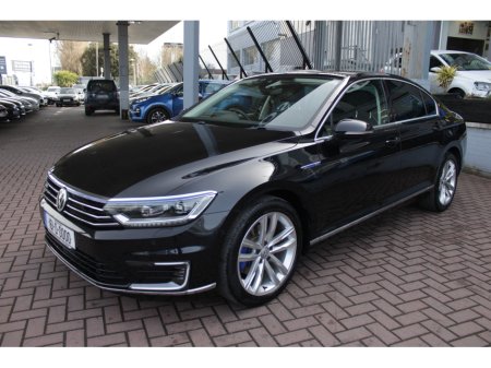 2016 Volkswagen Passat - thumbnail 8