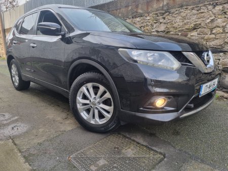 2017 Nissan X-Trail 1.6d SV 7 Seats