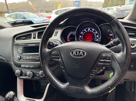 2014 Kia Ceed - thumbnail 9