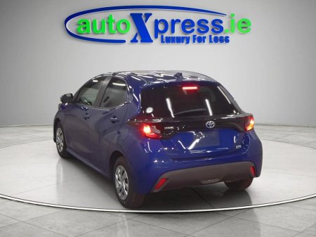 2021 Toyota Yaris - thumbnail 7