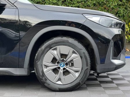 2025 BMW iX1 EDRIVE20 SPORT // NEW 19" ALLOYS // HEADS-UP DISPLAY // HEATED SEATS // ADAPTIVE CRUISE CONTROL €39,900 thumbnail