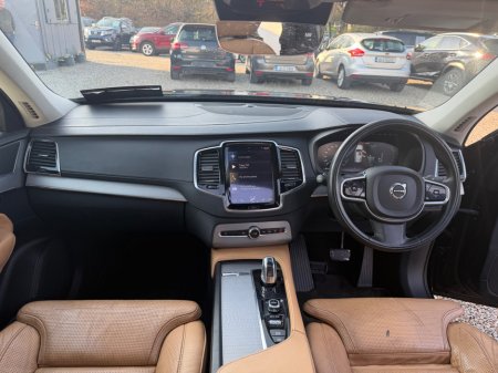 2016 Volvo XC90 - thumbnail 16