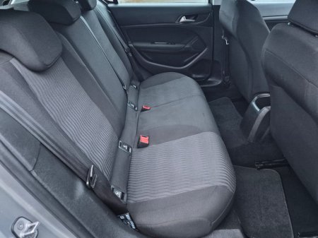 2015 Peugeot 308 1.6 HDI 92 bhp Access €6,999 thumbnail