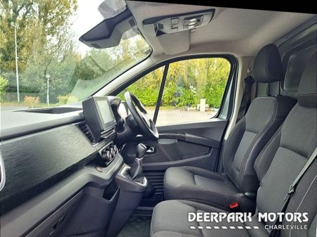 2021 Renault Trafic 170bhp 2.0 LL30 Auto Sport €24,500