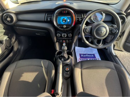 2019 MINI One LOW KMS NCT TOP SPEC €16,490 thumbnail