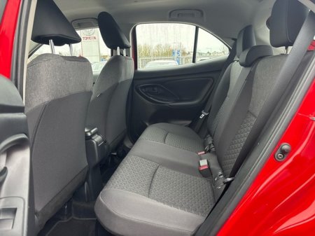 2024 Toyota Yaris Cross - thumbnail 7