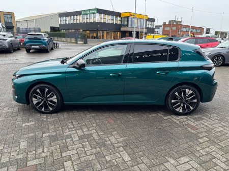 2026 Peugeot 308 1.2 MHEV 145BHP e-DCS6 Allure €35,100 thumbnail