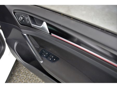 2016 Volkswagen Golf 2.0 GTI DSG MK7*TARTAN CLOTH SEATS*LOW KMS €21,890 thumbnail