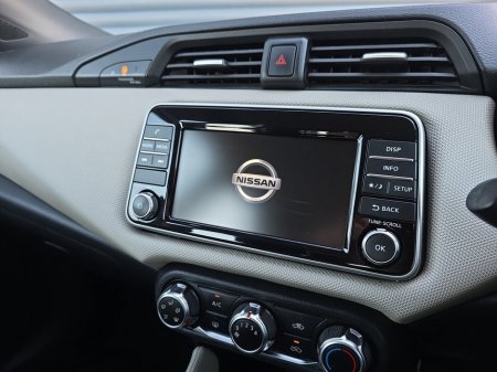 2017 Nissan Micra - thumbnail 11