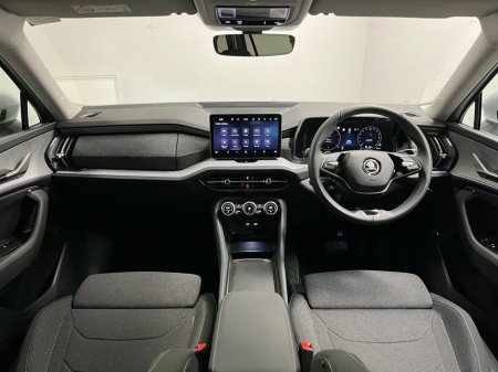 2025 Skoda Kodiaq Selection 2.0TDI 150HP DSG - Tow Bar - Reversing Camera - Climate Control - Heated Seats - Cruise Control Apple CarPlay/Android Auto €52,950