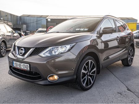 2015 Nissan Qashqai - thumbnail 17