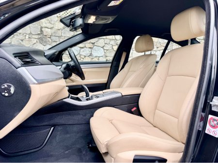 2016 BMW 5 Series - thumbnail 20