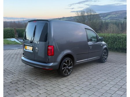 2019 Volkswagen Caddy C20 TRENDLINE TDI 102 €12,560 thumbnail