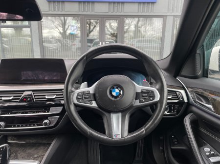 2019 BMW 5 Series - thumbnail 14