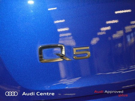 2023 Audi Q5 50 TFSI e 299HP S tronic quattro S Line €51,499 thumbnail