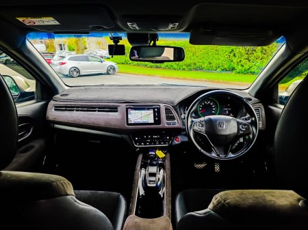 2017 Honda Vezel - thumbnail 8