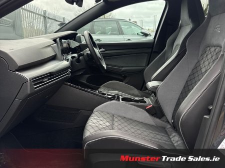 2023 Volkswagen Golf - thumbnail 10