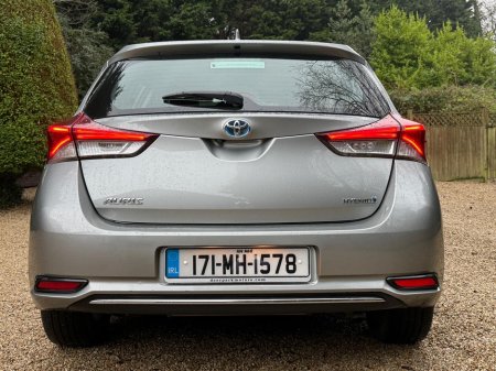 2017 Toyota Auris HYBRID LUNA *Full Toyota Service History…AA Approved…Irish Car* €13,950 thumbnail