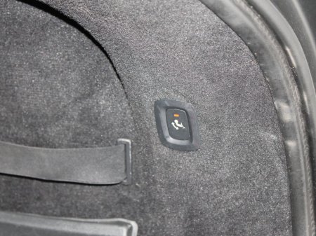 2020 Volvo V90 - thumbnail 16