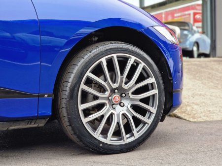 2019 Jaguar I-Pace EV S 400bhp, 22" Alloys, Camera, Nav, CarPlay, Meridian Sound System - First Registered in October 2019 - Trade in Price €22, 888 €21,888 thumbnail