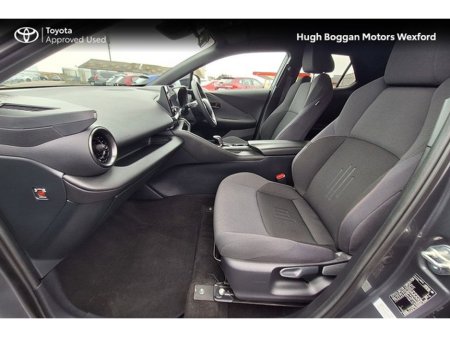 2024 Toyota C-HR - thumbnail 6