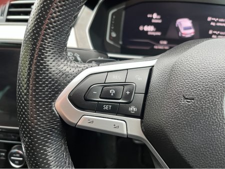 2019 Volkswagen Passat GTE 1.4 TSI PHEV PETROL HYBRID //FULL LEATHER HEATED SEATS//SAT NAV//ADAPTIVE CRUISE CONTROL// €17,950 thumbnail