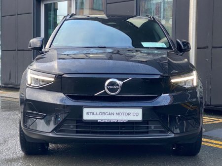 2023 Volvo XC40 Core Recharge Auto EV €31,900 thumbnail