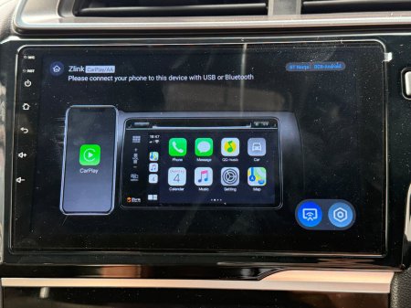 2017 Honda Fit - thumbnail 11